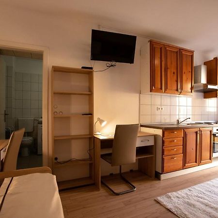 Maribor City Center Minidorm Apartment Luaran gambar